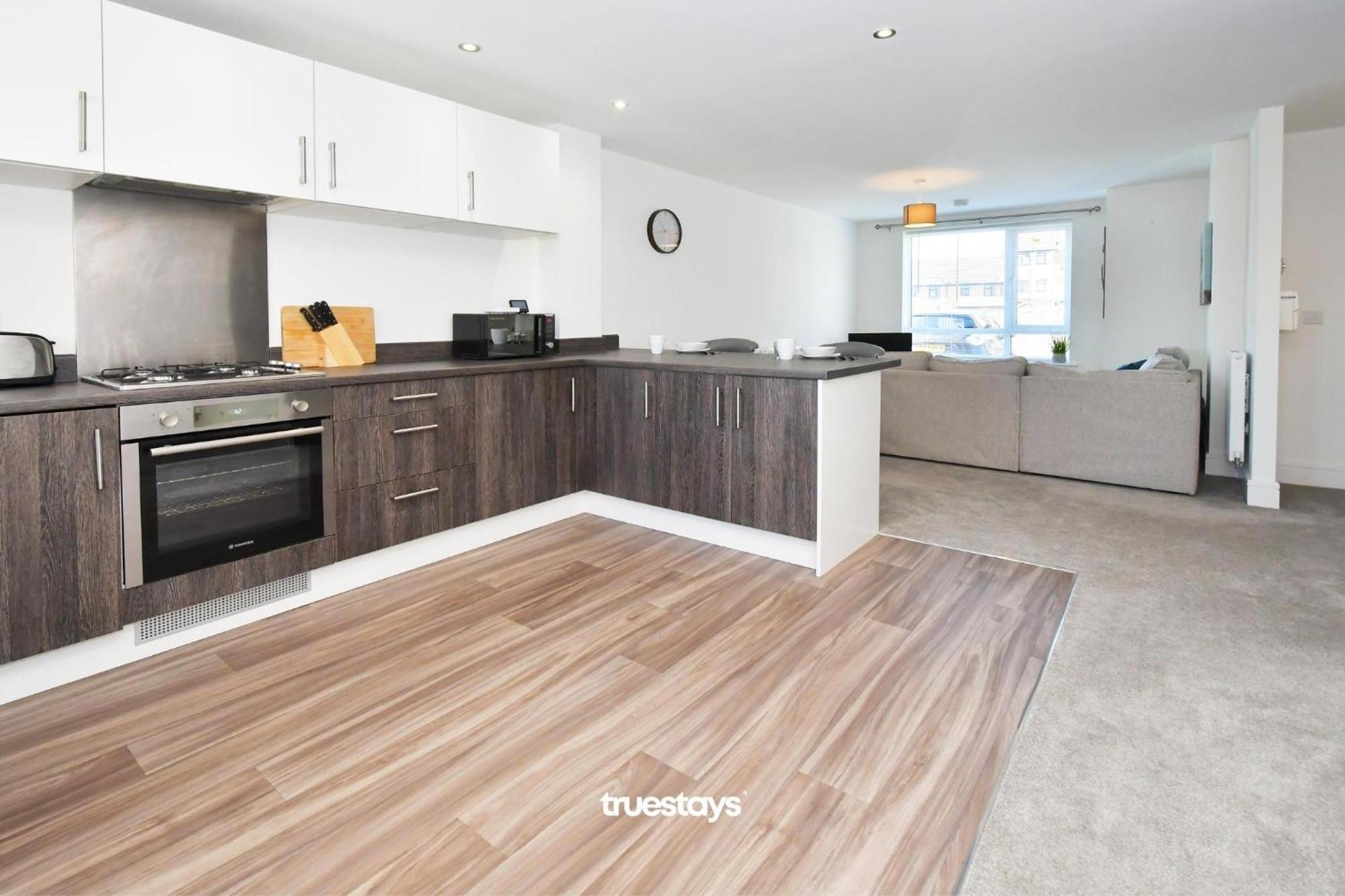 Regal House By True Stays - 3 Bedroom House In Stoke-On-Trent Extérieur photo
