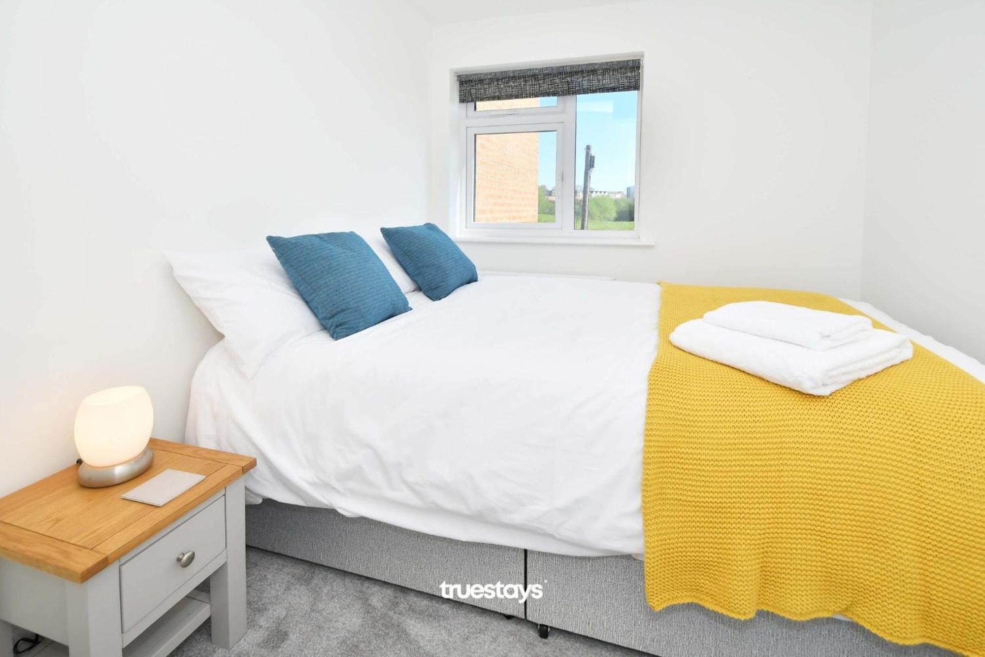 Regal House By True Stays - 3 Bedroom House In Stoke-On-Trent Extérieur photo