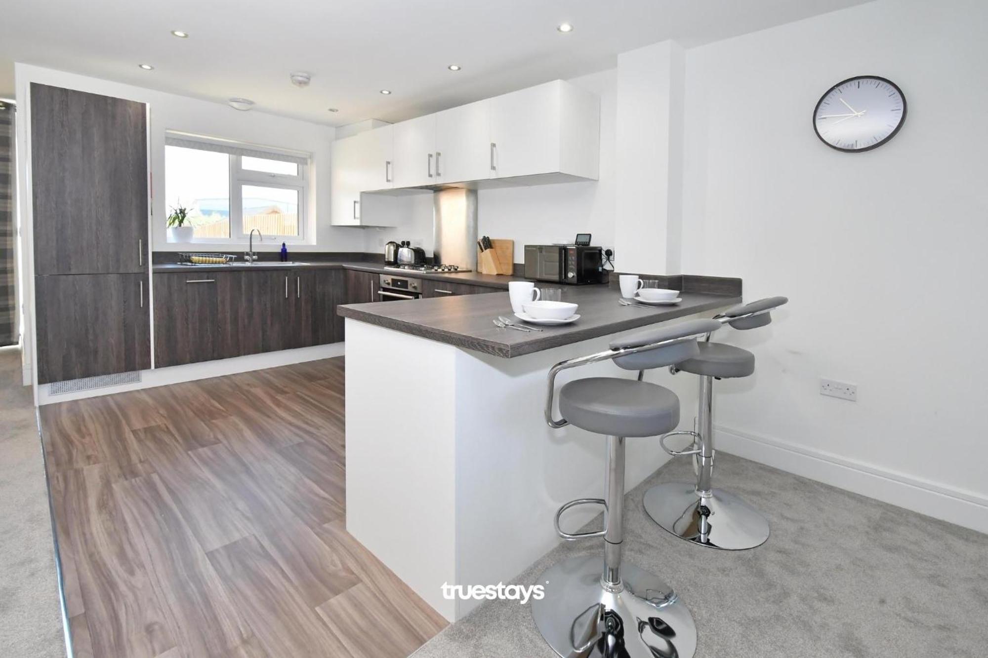 Regal House By True Stays - 3 Bedroom House In Stoke-On-Trent Extérieur photo