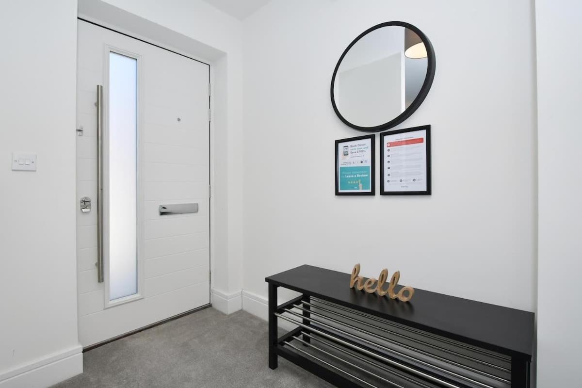 Regal House By True Stays - 3 Bedroom House In Stoke-On-Trent Extérieur photo